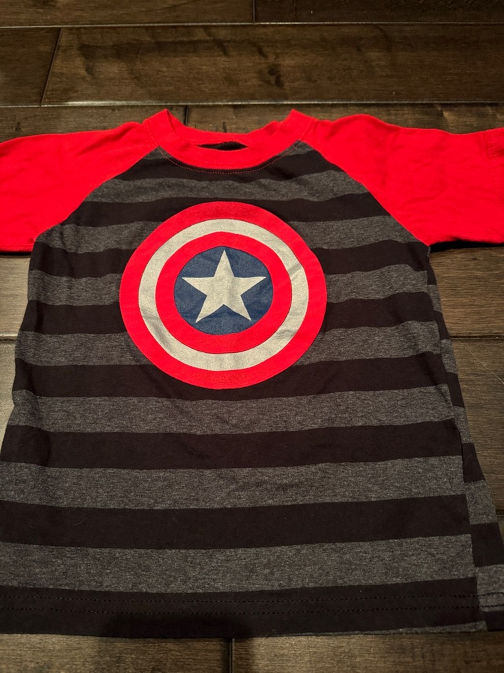 💜3/$15 Marvel Captain America Toddler Striped T-Shirt – Red & Black – Size 4T - Picture 2 of 8
